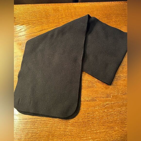 Lands’ End scarf  - Picture 1 of 3